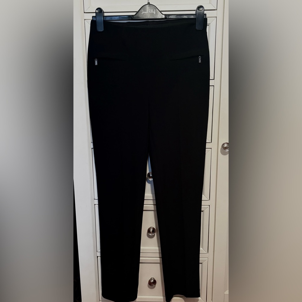 Joseph Ribkoff Black Straight Leg Pants. Size 8